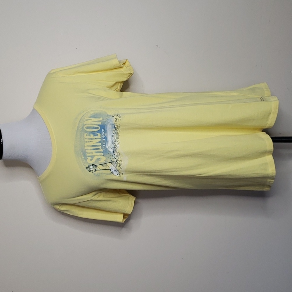 Life is good yellow lighthouse shirt size Large